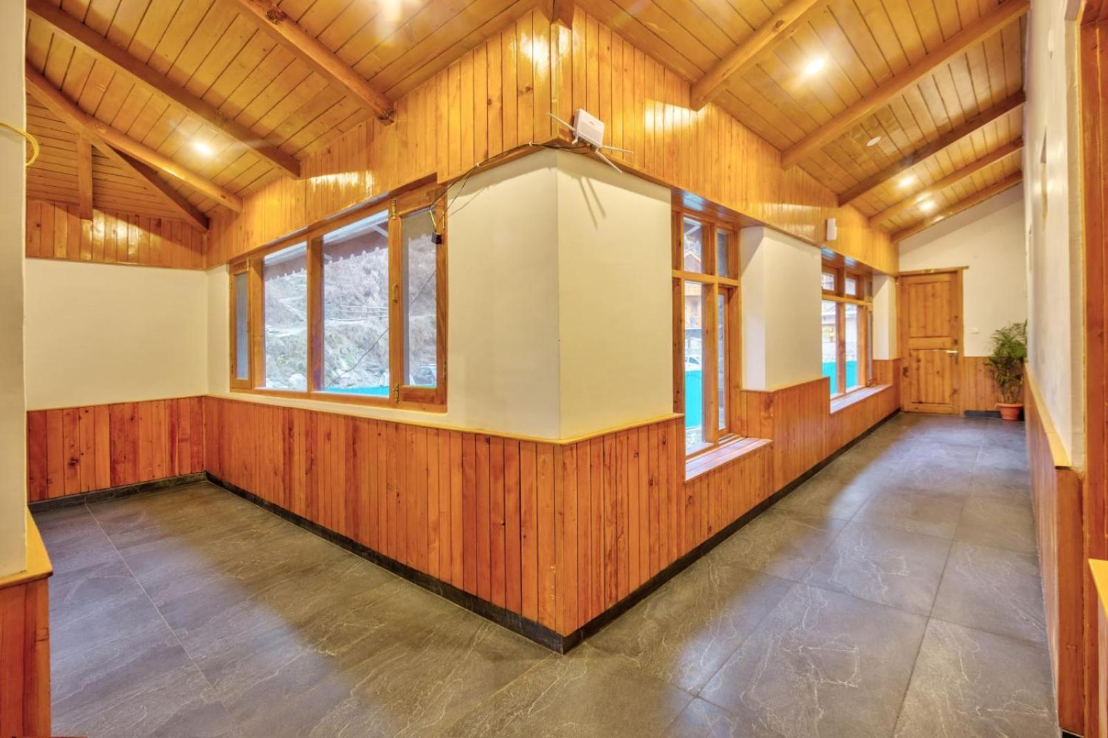 Hotel 8Fold By Larisa, Jibhi Exteriér fotografie