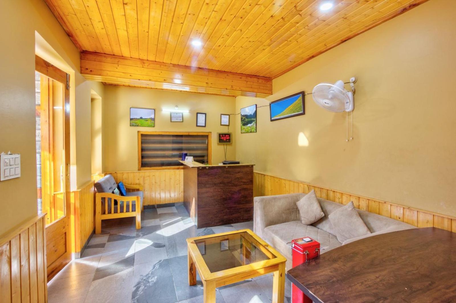 Hotel 8Fold By Larisa, Jibhi Exteriér fotografie